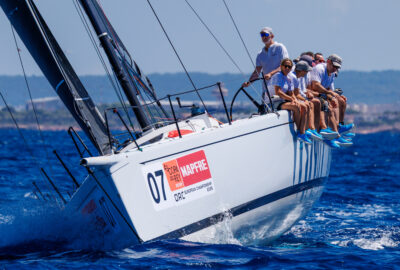 EL REY DON FELIPE SALE A ENTRENAR A BORDO DEL «AIFOS» PARA LA 43ª COPA DEL REY MAPFRE