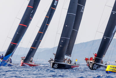 TODO LISTO EN LA BAHÍA DE PALMA PARA QUE COMIENCE EL ESPECTÁCULO DE LAS 52 SUPER SERIES