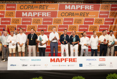 EL REY FELIPE VI ENTREGA LOS TROFEOS A LOS VENCEDORES DE LA 43ª COPA DEL REY MAPFRE