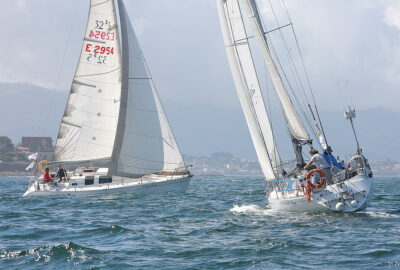 L.M. BOUZAS. «LA GITANA» EN ORC Y «SMAKU» EN SOLITARIOS Y A2 SE HACEN CON LA VICTORIA EN LA REGATA COSTA DE LA VELA NB21