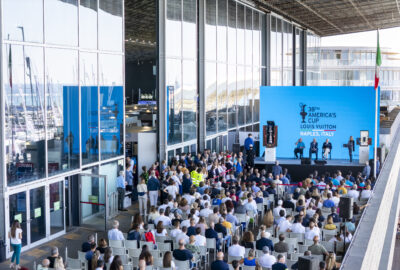 AMERICA’S CUP EVENTS&SPORT E SALUTE DESVELAN LA ESPECTACULAR VISIÓN DE LA 38ª COPA LOUIS VUITTON EN NÁPOLES 2027 EN EL SALÓN NÁUTICO DE GÉNOVA