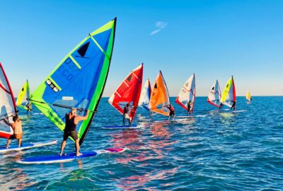VALENCIA MAR WINDSURFER FESTIVAL REÚNE A MEDIO CENTENAR DE WINSURFISTAS CLÁSICOS ESTE FIN DE SEMANA