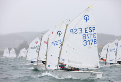 MIGUEL ECHÁVARRI SITÚA A LA FLOTA DEL CANTÁBRICO AL FRENTE DEL MEETING CIUDAD DE VIGO DE OPTIMIST