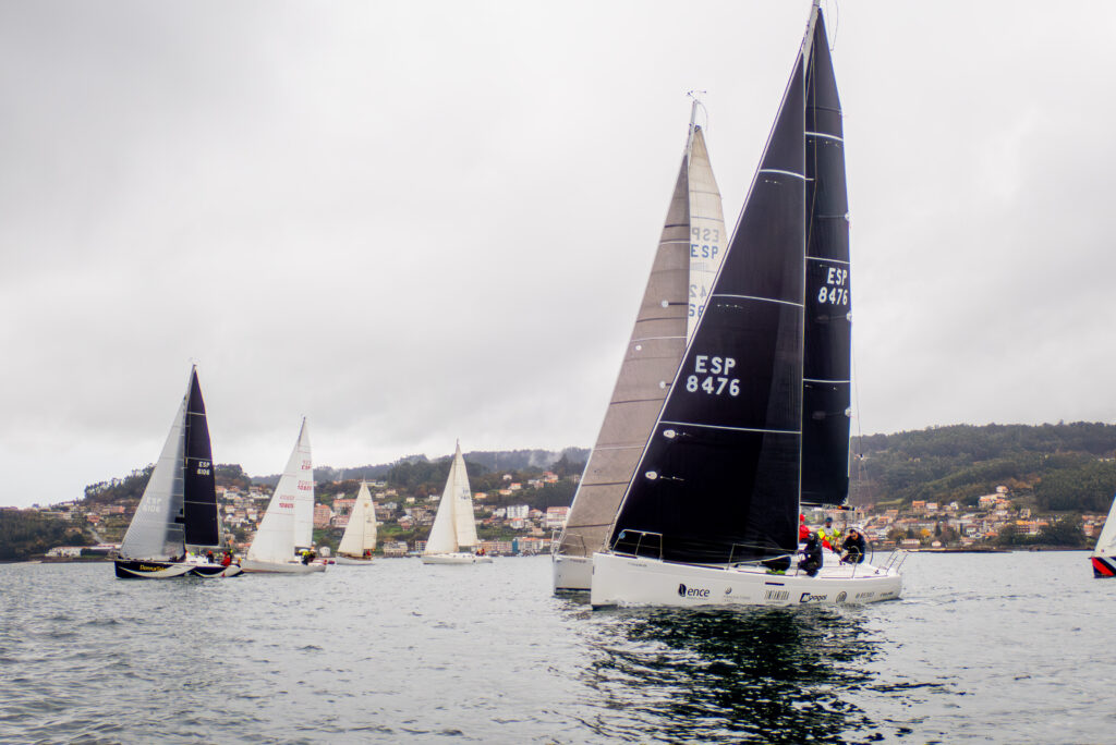 «ORIÓN», «SQUID II» Y «DAIKIRI» SE IMPONEN EN LA TERCERA PRUEBA DE LA 27ª REGATA DE NAVIDAD DE CRUCEROS EN AGUETE