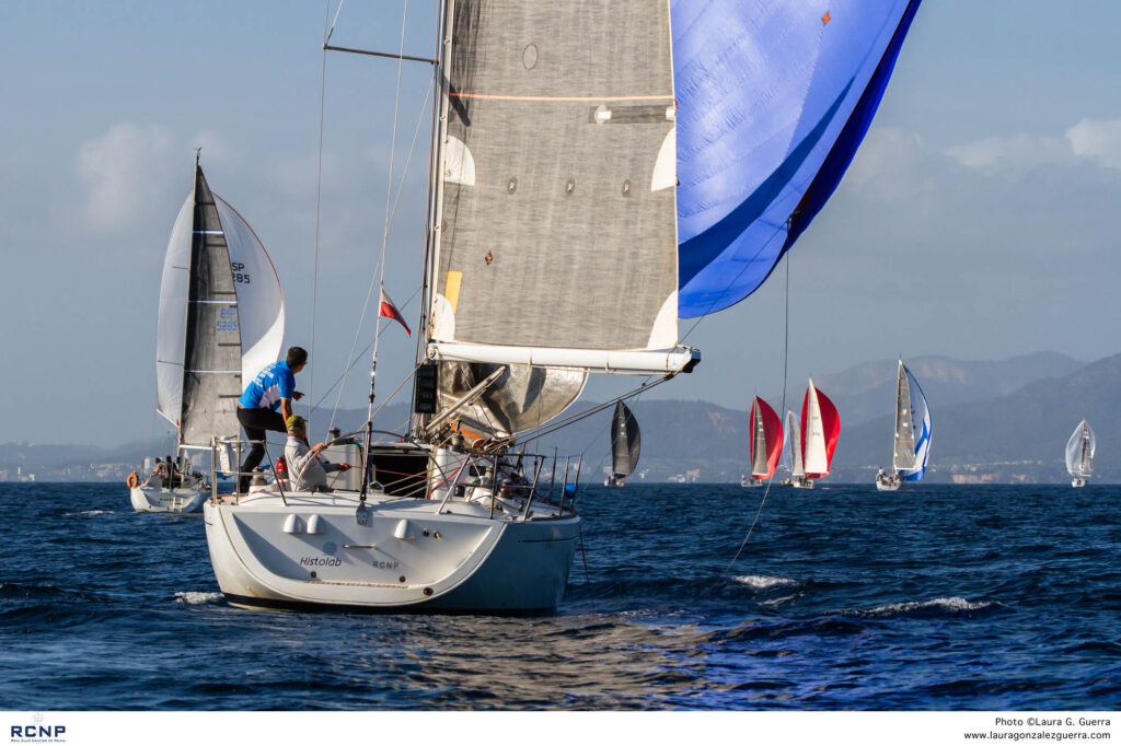 R.C.N. PALMA. LA FLOTA DE CRUCERO SE CITA EN EL TROFEO BON VENT GP-SAILS