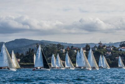M.R.C.Y. BAIONA. MÁXIMA EMOCIÓN EN LA LIGA DE OTOÑO GESTILAR J80 A DOS JORNADAS PARA EL FINAL