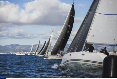 EL C.N. S’ARENAL REAFIRMA EL TROFEO MAR BLAU CON UN DESENLACE AJUSTADÍSIMO