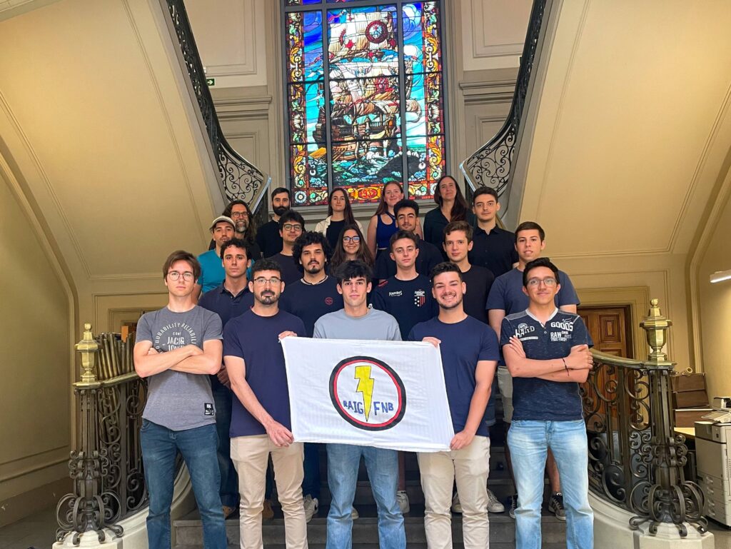 LOS EQUIPOS DE LA MICRO RUTA DE LA SAL PRESENTAN LOS AVANCES DE SUS VELEROS AUTÓNOMOS