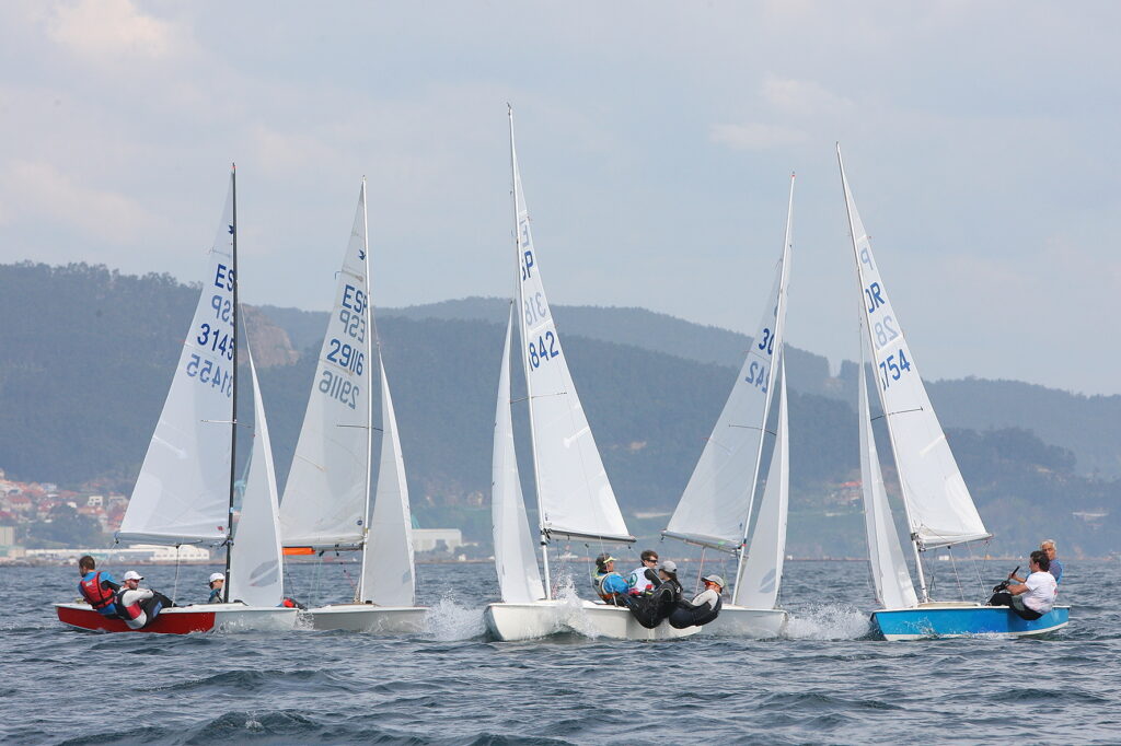R.C.N. VIGO. LOS TÁBARA DOMINAN LA PRIMER AJORNADA DEL MEMORIAL CHOLO ARMADA DE SNIPE