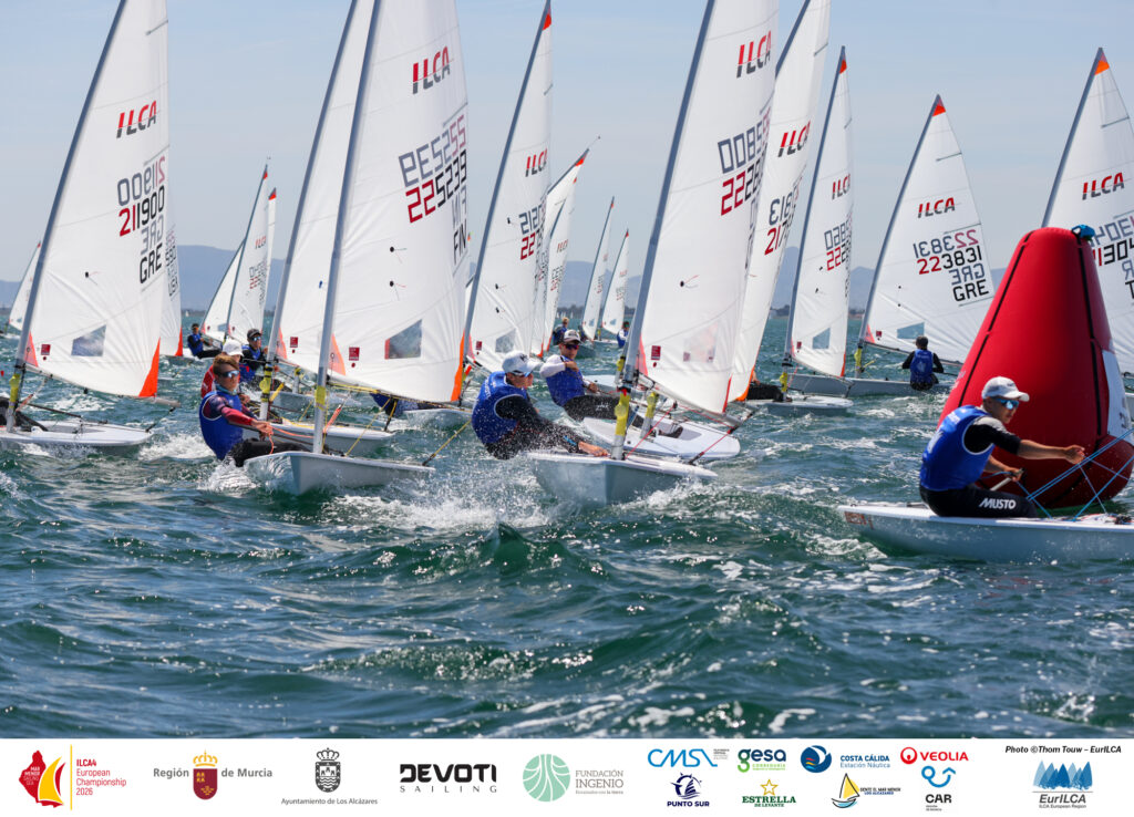EMOCIONANTES REGATAS EN LA PENÚLTIMA JORNADA DEL CAMPEONATO EUROPEO JUVENIL DE ILCA 4