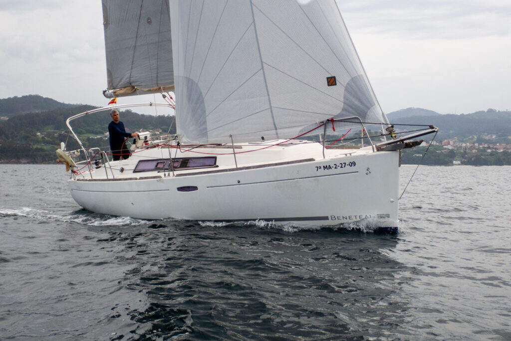 R.C.M. AGUETE. «SAMOA» Y «HUNTER’S MOON» PRIMEROS LÍDERES DE LA AGUETE CRUISING SAIL DE CRUCEROS