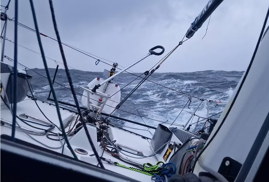 57ª SOLITAIRE DU FIGARO PAPREC. IMPORTAMNTES MANIOBRAS IBÉRICAS EN EL HORIZONTE