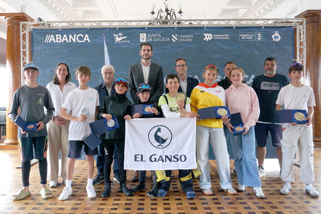 R.C.N. VIGO. ECHAVARRI Y PEÑALVER SE LLEVAN FUERA DE GALICIA LA REGATA ABANCA Y EL VIGUÉS RIOS EL SUBCAMPEONATO