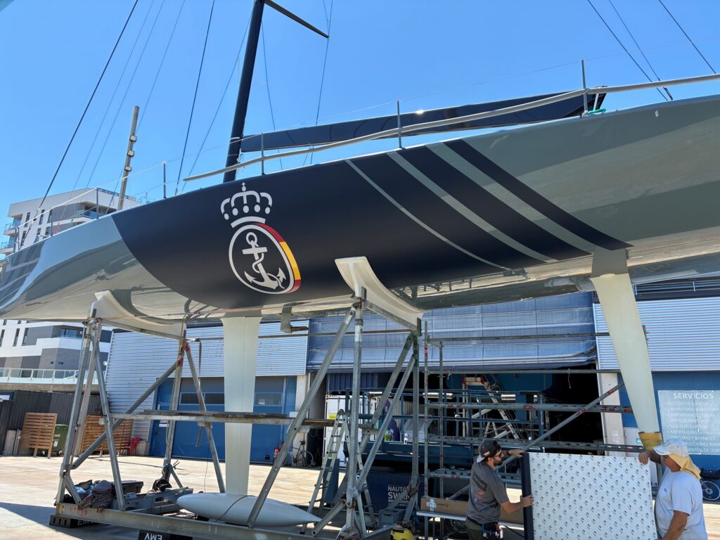 TODO PREPARADO PARA LA PRIMERA REGATA DEL «HISPANIA»