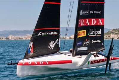 38TH AMERICA’S CUP LOUIS VUITTON CUP. «LUNA ROSSA» EXPLORA EL CAMPO DE REGATAS DE CERDEÑA