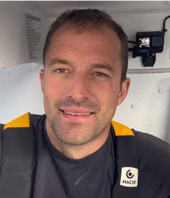 VENDÉE ARCTIQUE 2026. GOODCHILD, UN LÍDER RENOVADO SE PREPARA PARA CRUZAR EL CÍCULO POLAR ÁRTICO