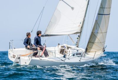 M.R.C.Y. BAYONA. LAS RÍAS BAIXAS PONEN A PRUEBA A LAS MEJORES TRIPULACIONES DE A2 DE GALICIA