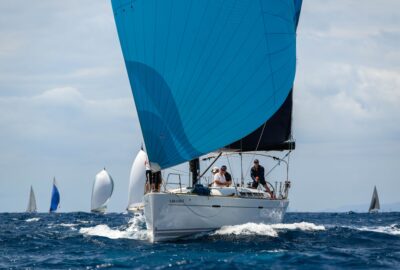 LA REGATA REI EN JAUME Y LA GOLDEN CUP BADALONA DECIDIRÁN EL CIRCUÍTO DE REGATAS AUSMAR 2026
