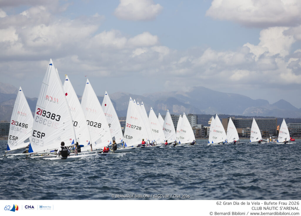 C.N. S’ARENAL. EL GRAN DÍA DE LA VELA-BUFETE FRAU LEVANTA EL TELÓN DEFINIENDO A SUS PRIMEROS LÍDERES