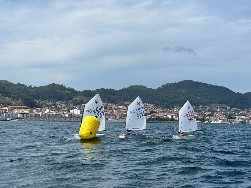R.C.N. RODEIRA. A REGATA DO CRISTO YA TIENE A SUS PRIMEROS LÍDERES