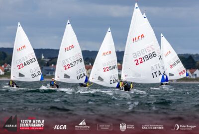 LOS CAMBIANTES VIENTOS PONEN A PRUEBA A LOS REGATISTAS EN EL CAMPEONATO DEL MUNDO JUVENIL ILCA 6