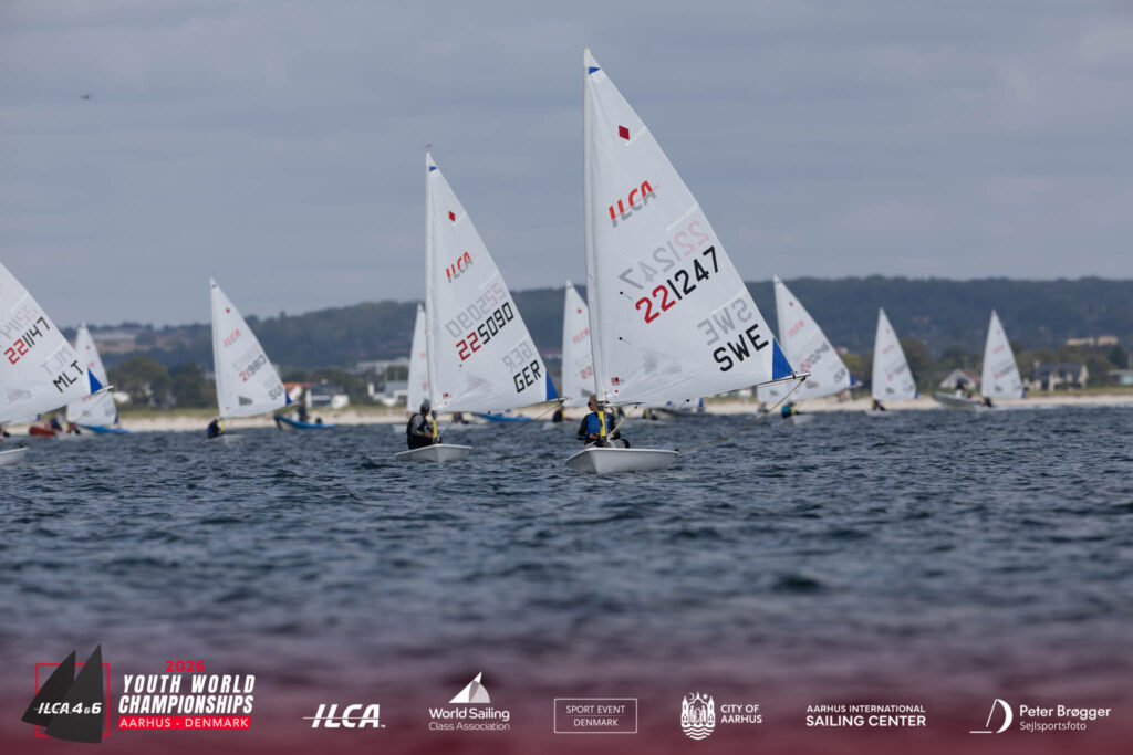 NIKKO PALOU SE JUEGA LAS MEDALLAS EN LA ÚLTIMA JORNADA DEL MUNDIAL JUVENIL DE ILCA 6