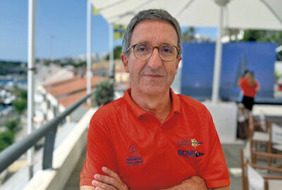 CAMPEONATO DEL MUNDO SNIPE 2026. BASILIO FERRER: «EL SNIPE FORMA PARTE DEL ADN DEL C.M. MAHÓN»