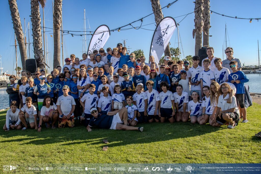VALENCIA ABRE LA TEMPORADA AUTONÓMICA DE OPTIMIST CON EL TROFEO VELA INFANTIL