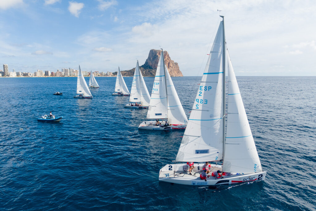 RFEV. «TABOGA IV», «ANTIGUA CRAIOVA» Y «L’IMMENS» LIDERAN EL ARRANQUE DEL CAMPEONATO DE ESPAÑA DE CRUCEROS