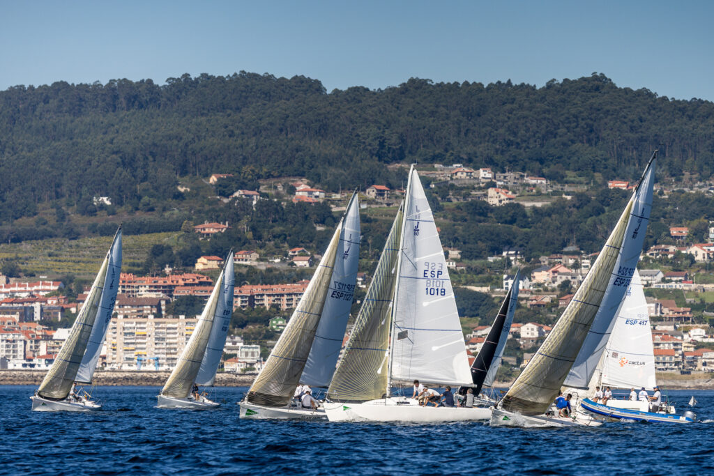 R.C.N. SANXENXO. EL TROFEO XACOBEO ARRANCA EN SANXENXO CON EL VIENTO COMO ALIADO PARA UN GRAN ESPECTÁCULO DEPORTIVO